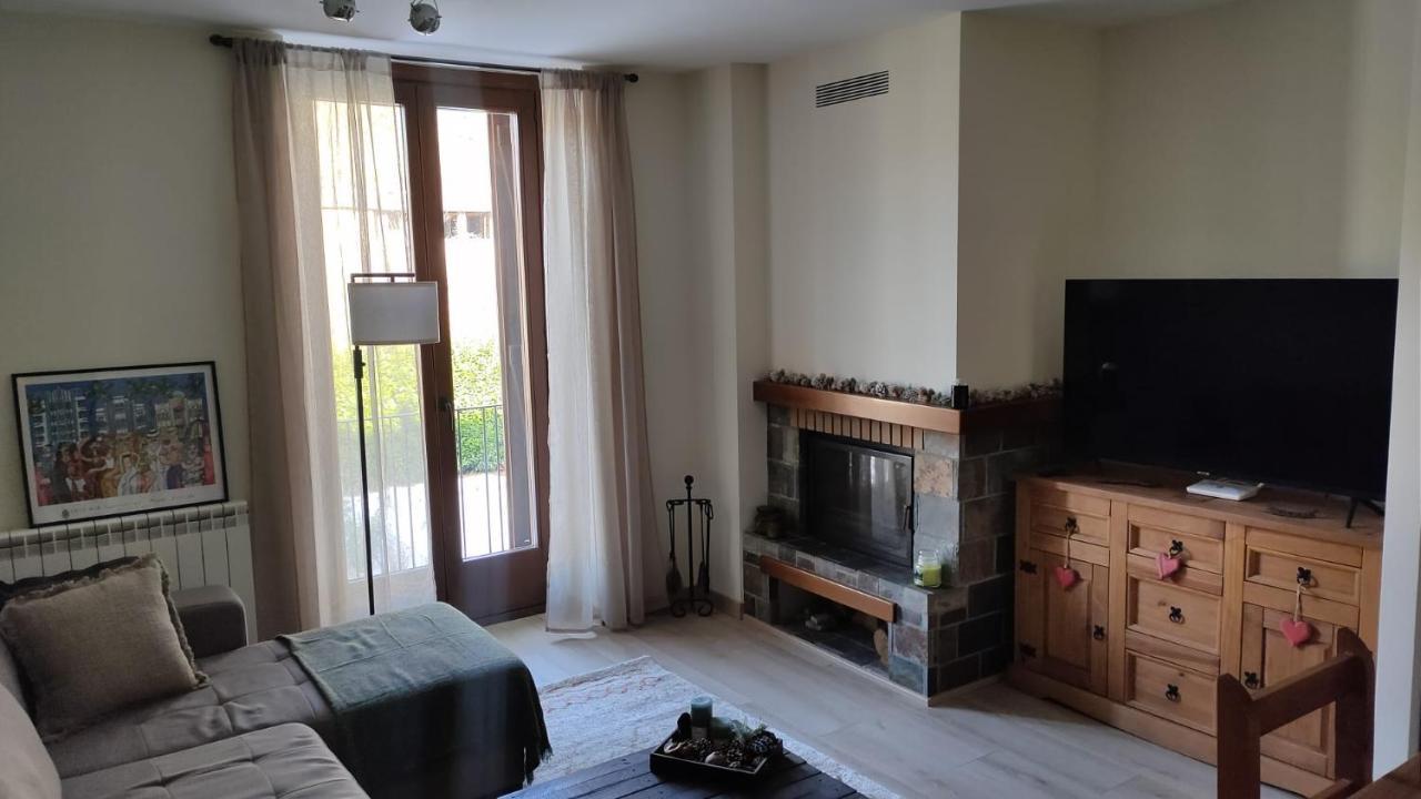 Apartament Ca La Nena Esterri D'Aneu Bagian luar foto