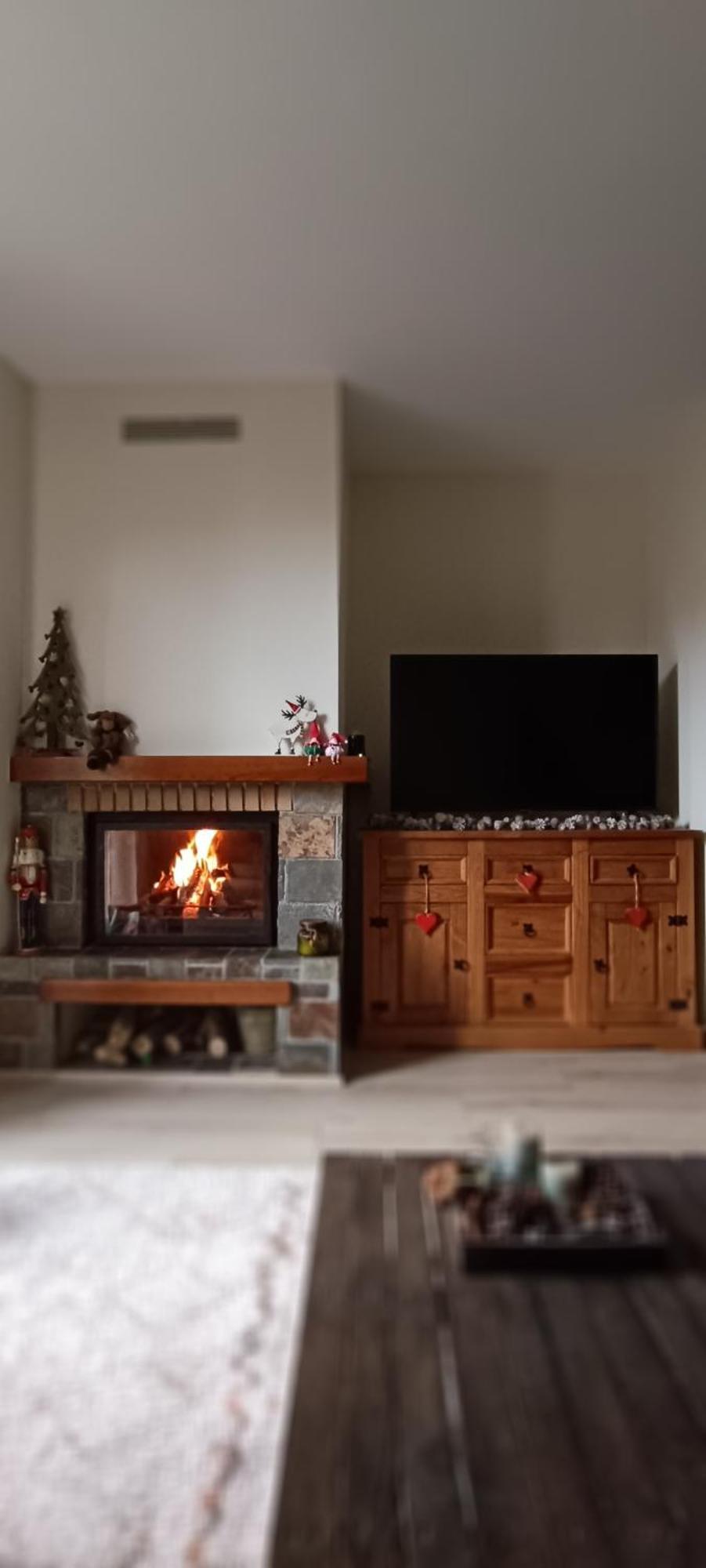 Apartament Ca La Nena Esterri D'Aneu Bagian luar foto